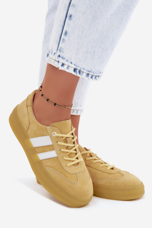 Sneakers gialli in suede con piattaforma Artelle