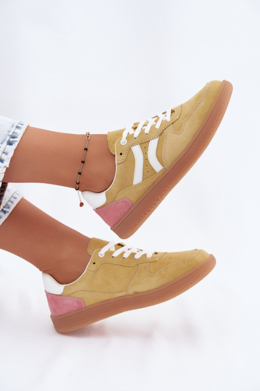 Sneakers gialli in suede con piattaforma Coressa