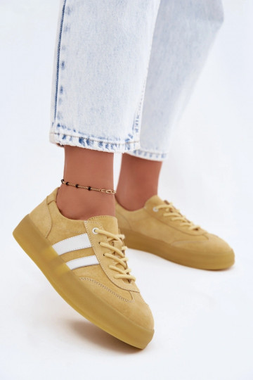 Sneakers gialli in faux suede con piattaforma Coralia
