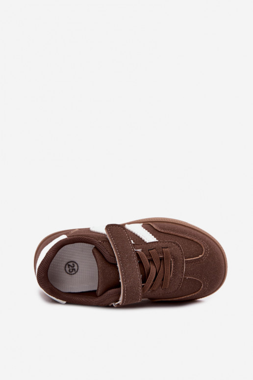 Sneakers per bambini con chiusure in velcro in ecopelle marrone Ronja