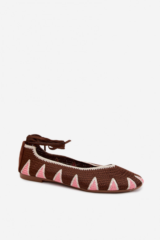 Ballerine all'uncinetto con dettagli eleganti in marrone scuro Astera