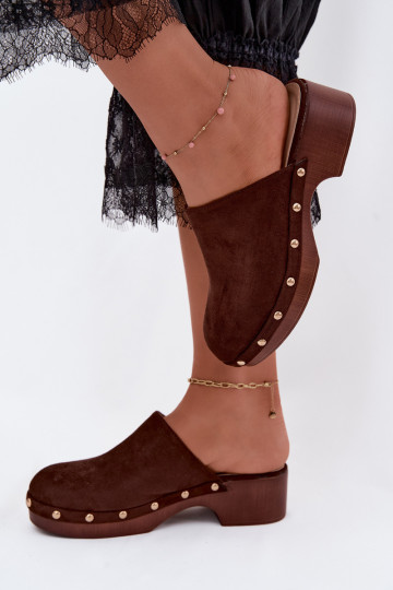 Zoccoli da donna in suede sintetico dorati con borchie Cherryelle