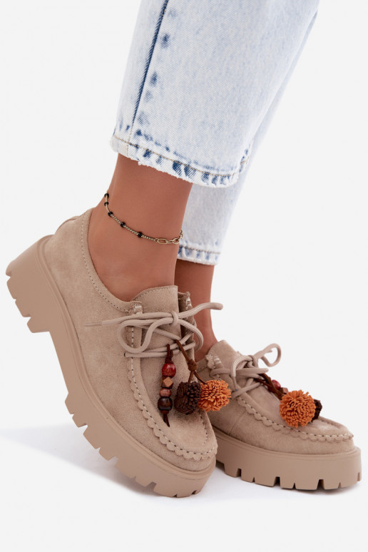 Scarpe con bei dettagli in suede artificiale sabbia Melonia
