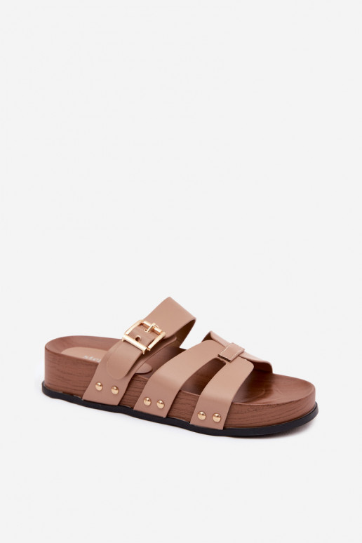 Pantofole da donna in pelle sintetica con fibbie color sabbia Cambria