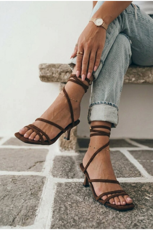 Sandali con tacco da donna con cinturini color cioccolato Samara