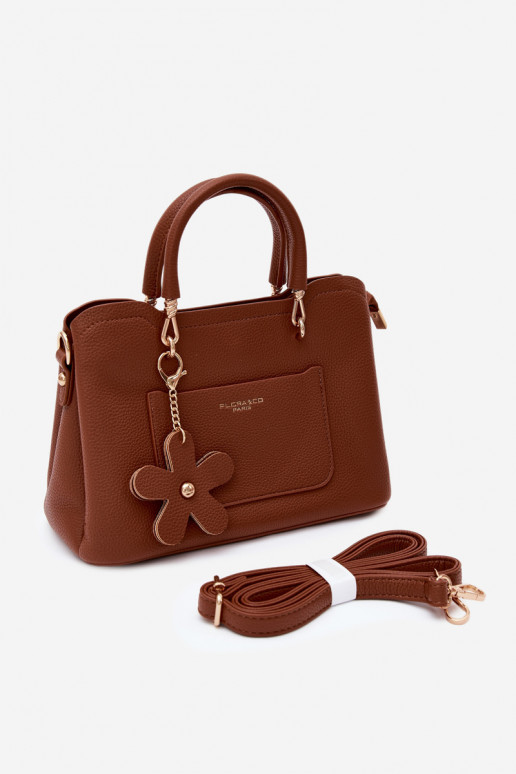 Borsa in finta pelle con portachiavi e motivi floreali color marrone Noomi
