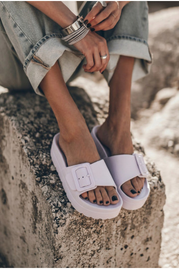 Pantofole bianche da donna con piattaforma e fibbie Caramel