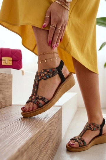 Sandali neri da donna decorati con pietre colorate Orion 2