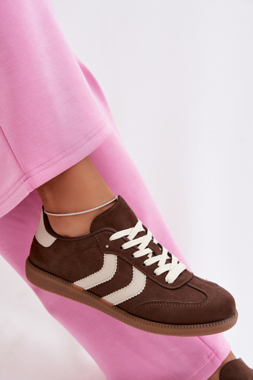 Sneaker color cioccolato da donna in suede sintetico Jesavella