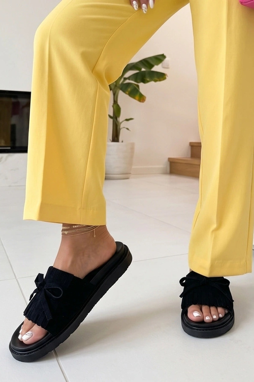 Zoccoli neri da donna con frange in suede sintetico su piattaforma Florence