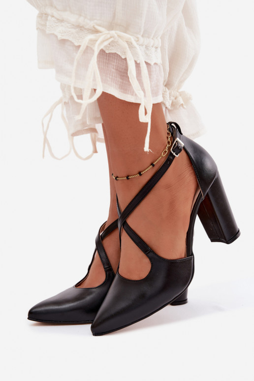 Scarpe nere con tacco e cinturini Zazoo 1053