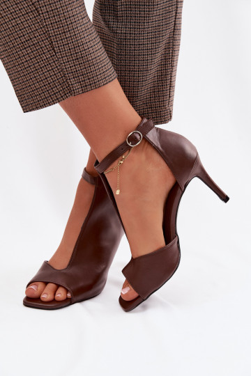 Sandali da donna con tacchi sottili in colore cioccolato Helira