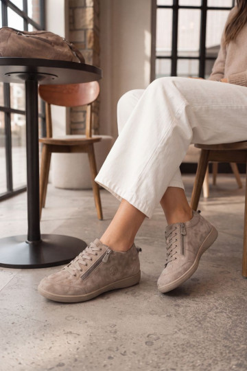 Scarpe da donna in suede sintetico color sabbia Brindle 2