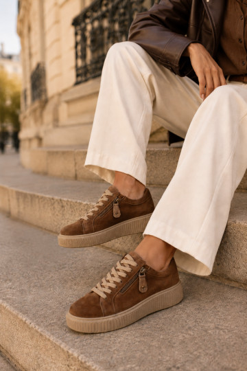 Sneakers da donna con piattaforma in suede sintetico marrone Corisa