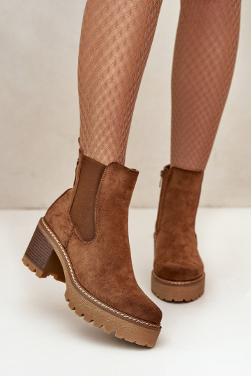 Stivaletti isolati da donna in suede sintetico color marrone Irissinae 2