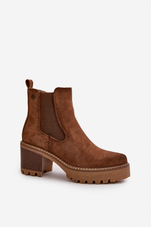 Stivaletti isolati da donna in suede sintetico color marrone Irissinae
