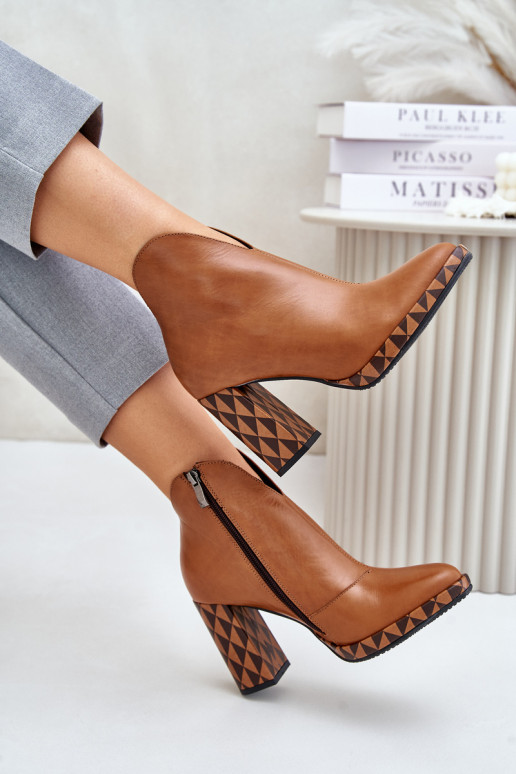 Stivaletti in pelle marrone con tacchi Laura Messi 2836