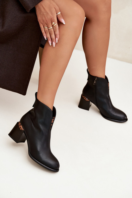 Stivaletti da donna in pelle neri Vinceza 66811