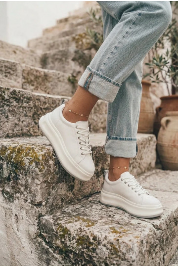 Sneakers bianche da donna con plateau GOE SS2N4021 2
