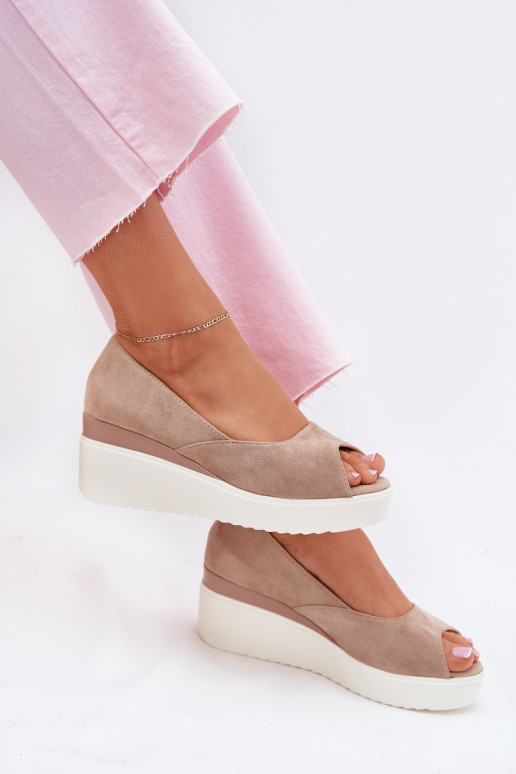 Sandali alti da donna in suede sintetico color sabbia Velira