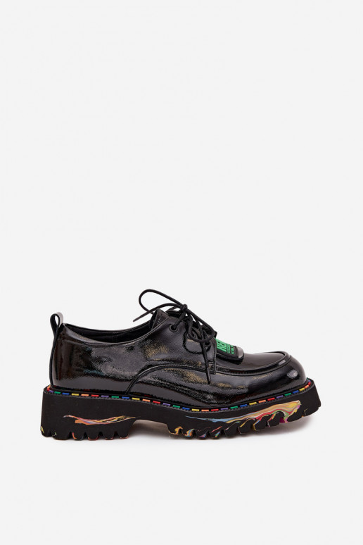 Scarpe da donna con effetto verniciato Artiker 57C0172 nere