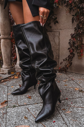 Stivali alti da donna slip-on con tacco sottile in nero Ysolienne