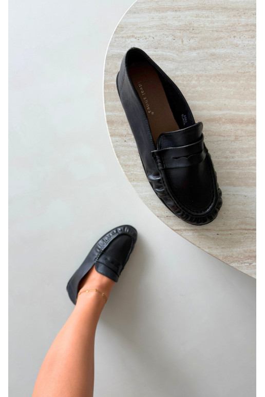 Mocassini da donna con rouches color nero Sabley