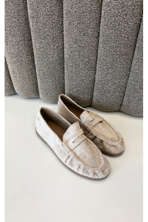 Mocassini da donna con rouches in suede sintetico color sabbia Sabley