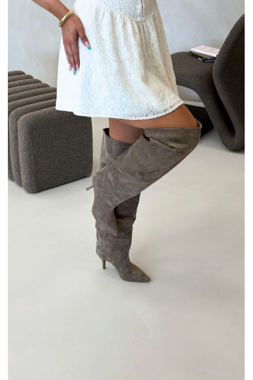 Stivali alti da donna slip-on con tacchi sottili color khaki Corly