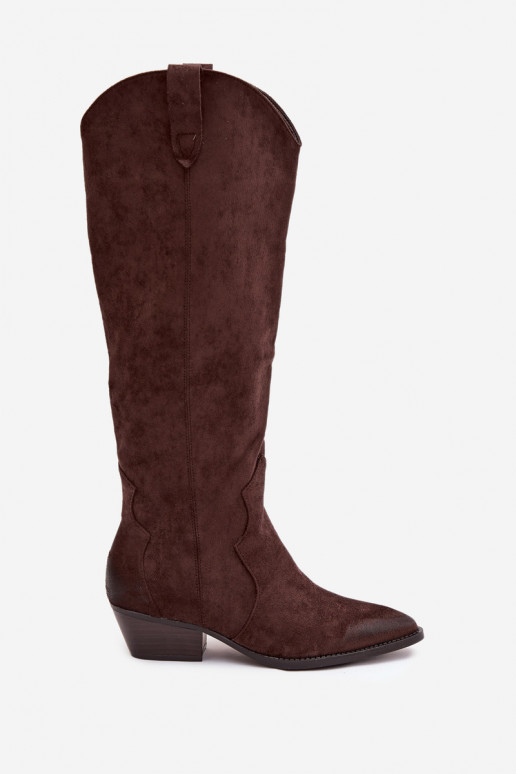 Stivali alti in ecopelle scamosciata stile cowboy con tacchi color cioccolato Jenaya