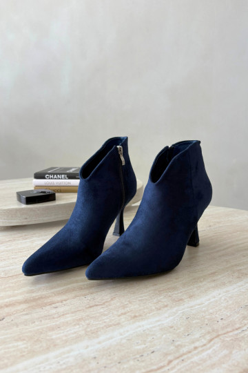Stivaletti da donna con tacco sottile e punta affusolata in colore blu scuro Bessia 2