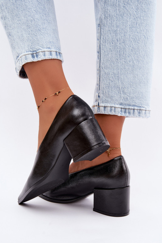 Scarpe con punta affusolata e tacchi quadrati in ecopelle color nero Lavisa