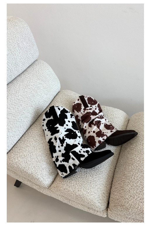 Stivaletti in stile cowboy con alti e tacchi curvi color nero Havie