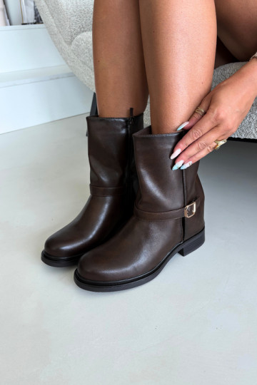 Stivaletti isolati da donna con fibbie in colore cioccolato Corley 2