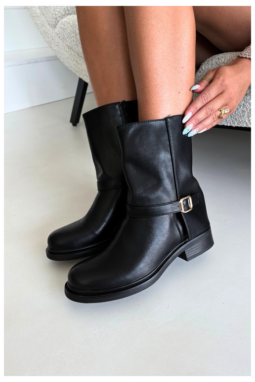Stivaletti isolati da donna con fibbie in colore nero Corley