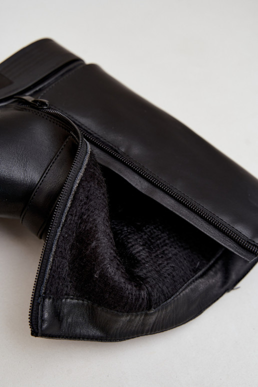 Stivaletti isolati da donna con fibbie in colore nero Corley