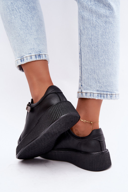Sneakers da donna con piattaforma in pelle sintetica nera Corisa