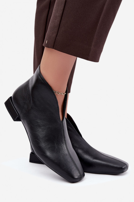 Stivaletti neri bassi Cut Out con tacchi larghi in ecopelle Canella