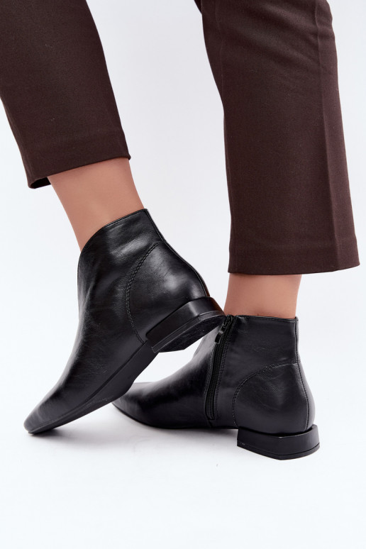 Stivaletti neri bassi Cut Out con tacchi larghi in ecopelle Canella