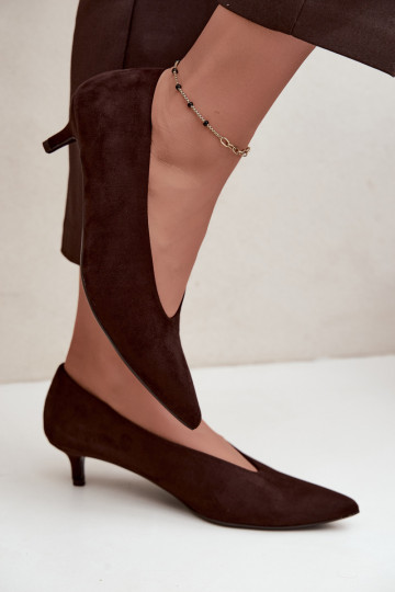 Scarpe in suede color cioccolato con Kitten Heel Nuretta 2