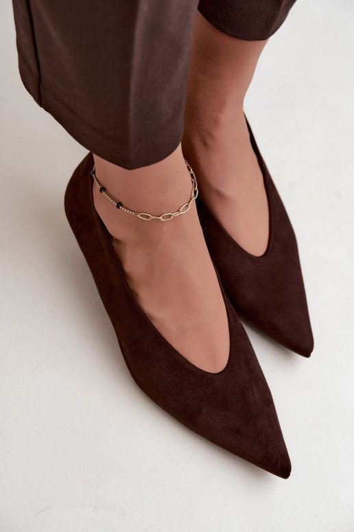 Scarpe in suede color cioccolato con Kitten Heel Nuretta