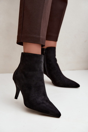 Stivaletti neri in suede sintetico con tacchi a punta Niretta