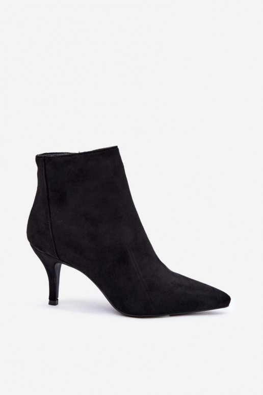 Stivaletti neri in suede sintetico con tacchi a punta Niretta