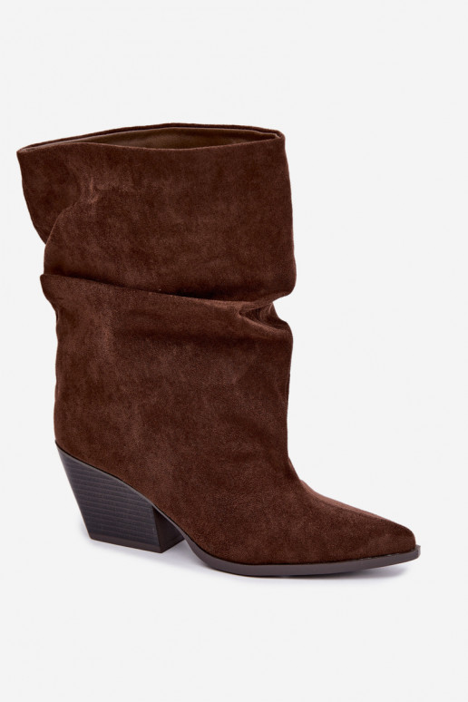 Stivaletti marroni stropicciati slip-on su tacco a blocco Cazela