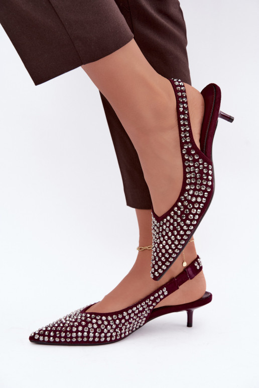 Sandali bordeaux da donna con borchie e tacco basso Tai turidden
