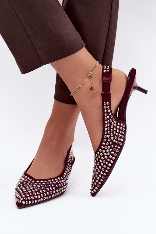 Sandali bordeaux da donna con borchie e tacco basso Tai turidden