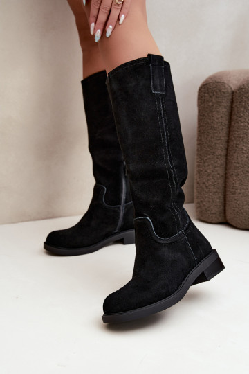 Stivali neri in suede isolati Ashmere
