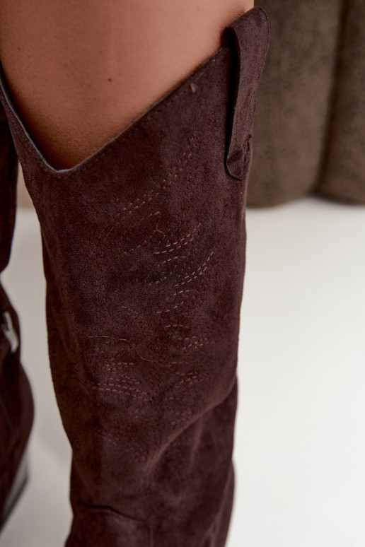 Stivali cowboy al ginocchio con tacco in colore cioccolato Hartley