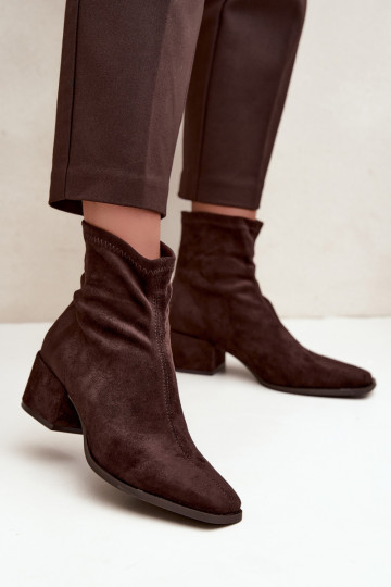 Stivaletti con tacco da donna tipo Klocek in colore cioccolato Rosley