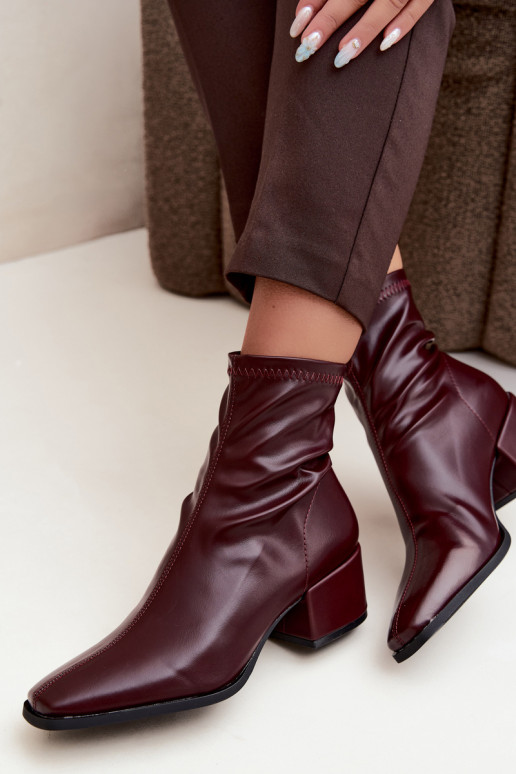Stivaletti con tacco da donna tipo Klocek in finta pelle bordeaux Rosley